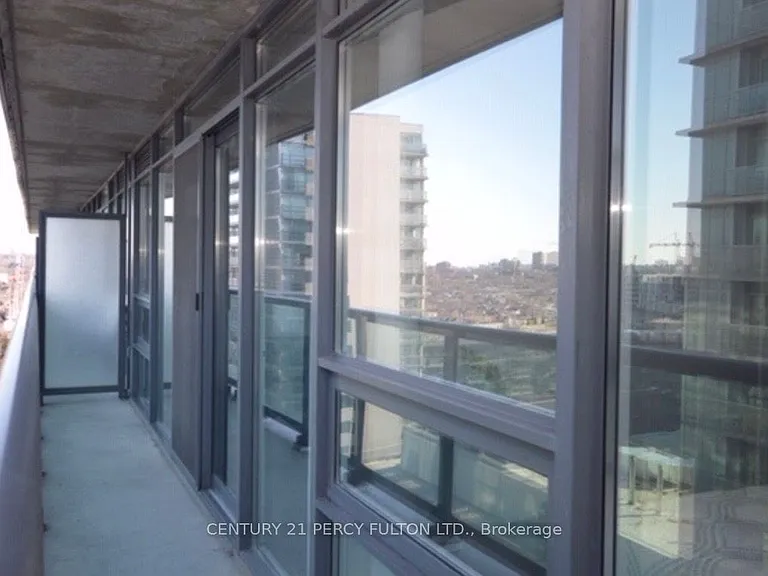 36 Lisgar St #1816 — Photo 13