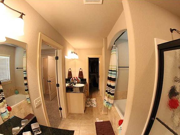 5th image of 3640 W Mountain View Dr