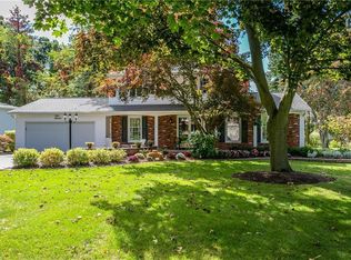 11 Ascot Dr, Rochester, NY 14624