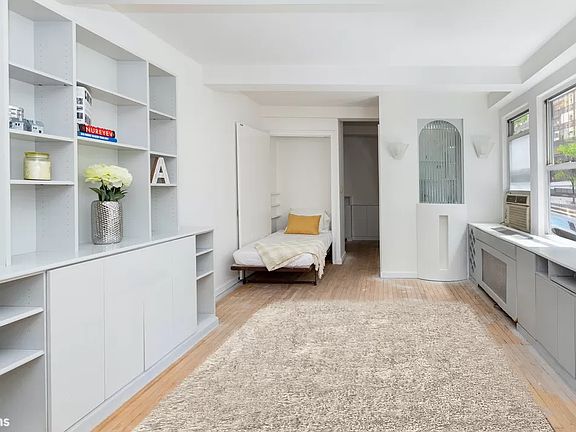 4th image of 10 Mitchell Pl APT 3E