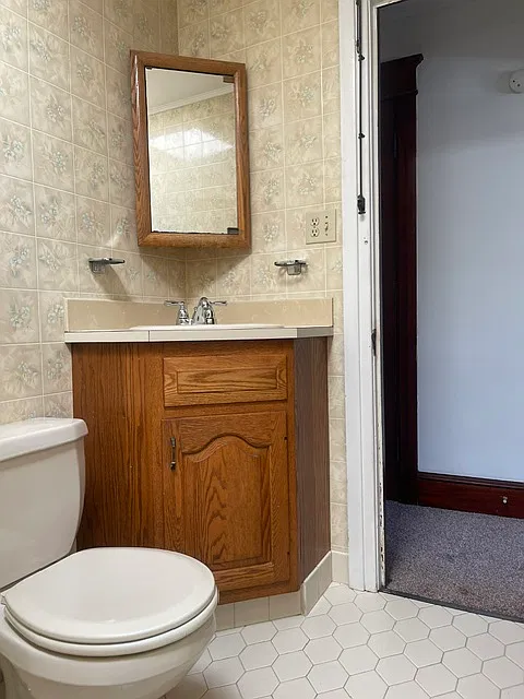 3 bed, 1072 sqft, $1,495 — Photo 2