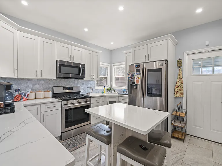 177 Harding Ave #1 — Photo 5
