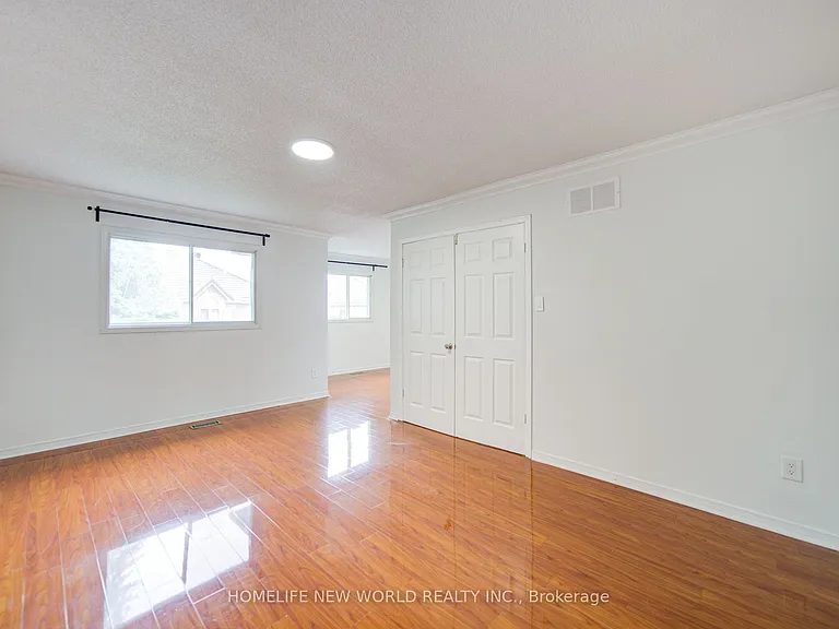 133 Stather Cres — Photo 39