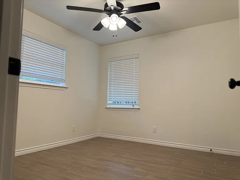 2303 Debra Cir — Photo 9