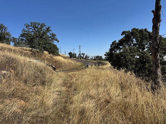 3rd image of 2402 Ranchito Dr