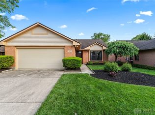 305 Windhaven Ct, Englewood, OH 45322