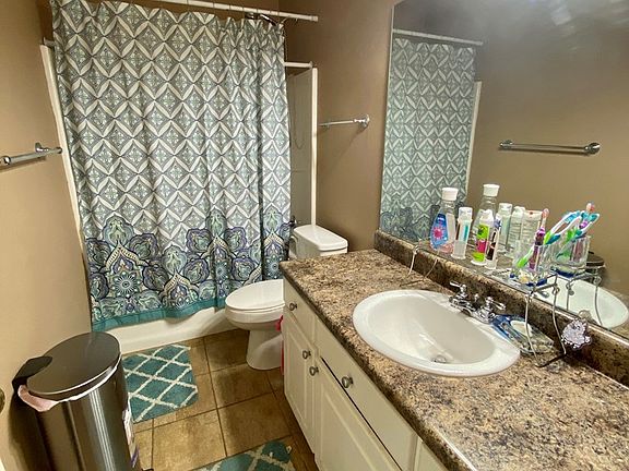 5th image of 109 Meadow Grove Ct