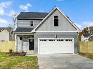 467 Queens Creek Rd, Williamsburg, VA 23185