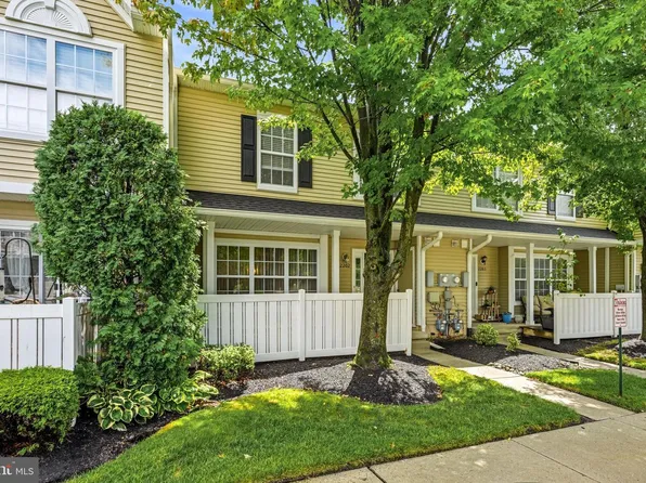2202 Delancey Way, Marlton, NJ 08053