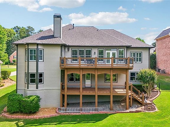 3rd image of 6610 Bridlewood Way