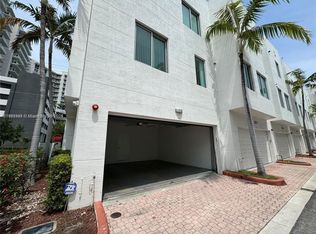 2142 Van Buren St APT 501, Hollywood, FL 33020