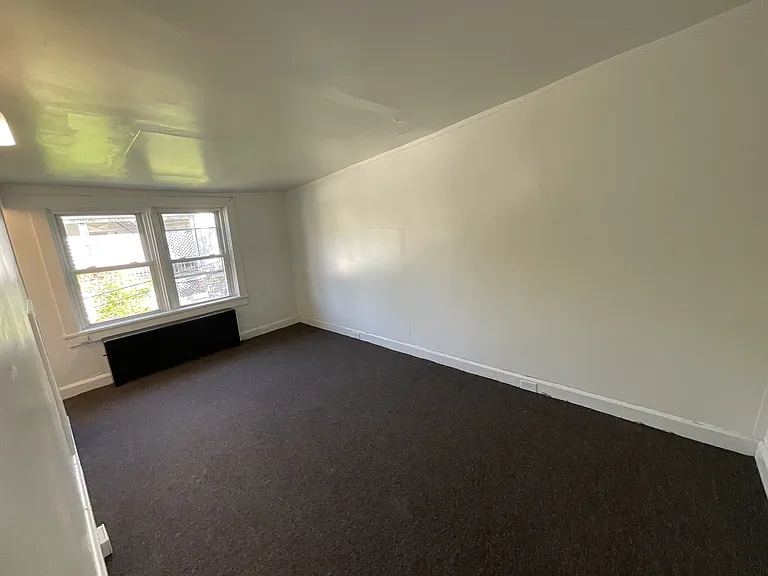 25 Chestnut St — Photo 8