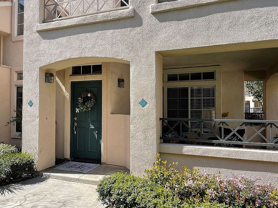 Generous sized backyard!