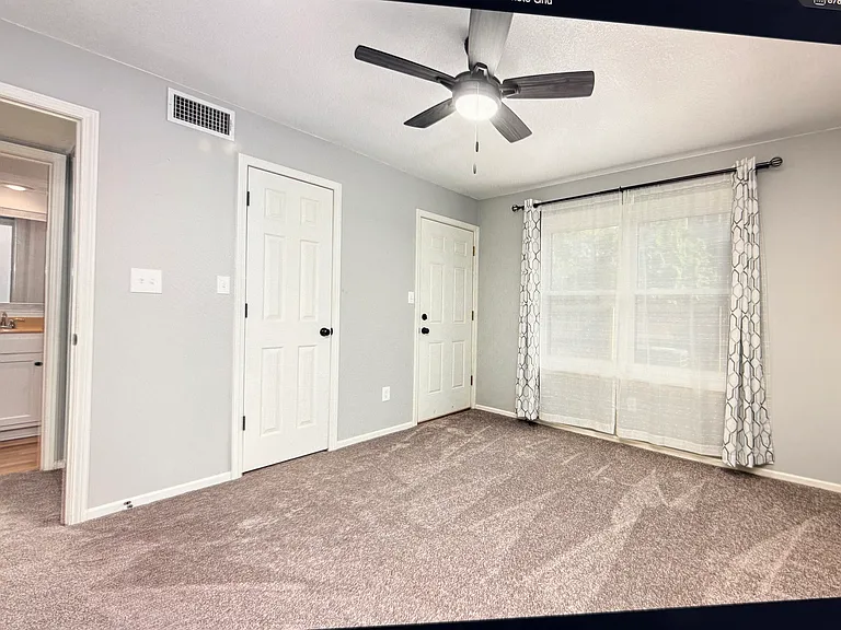 8789 W 106th Ter — Photo 11