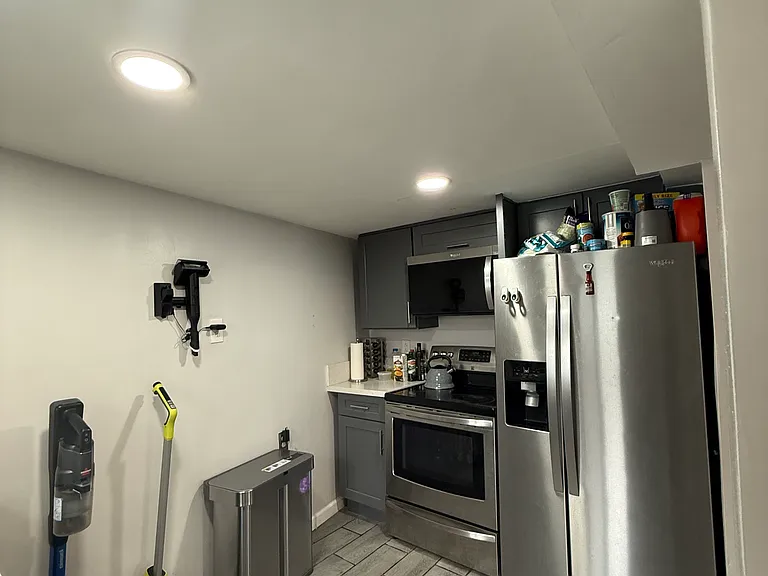 12426 S Vermont Ave #3 — Photo 6