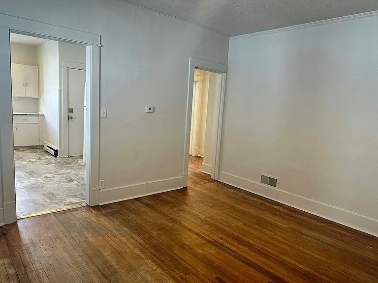 811 Saint James St #2 — Photo 4