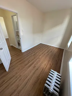 Rented by Metropolis International Realty Inc. | media 13