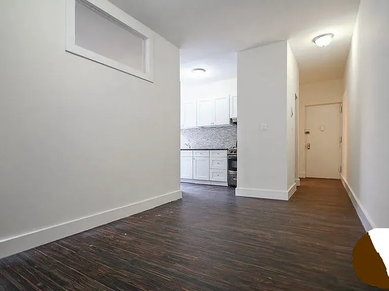 1566 Pacific St #4A — Photo 2