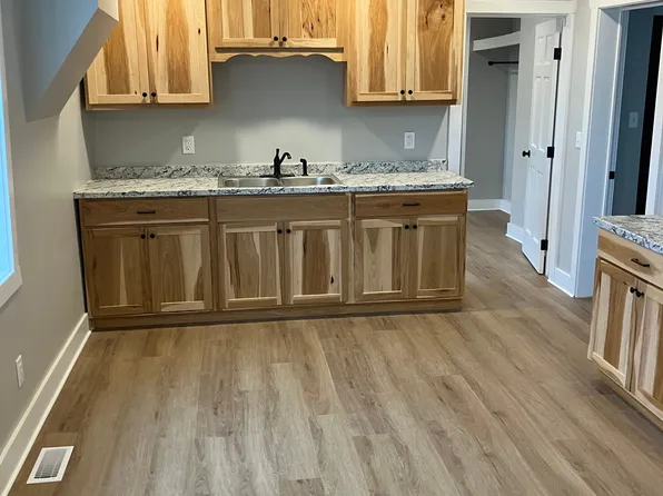 (undisclosed Address), Geneva, NY 14456