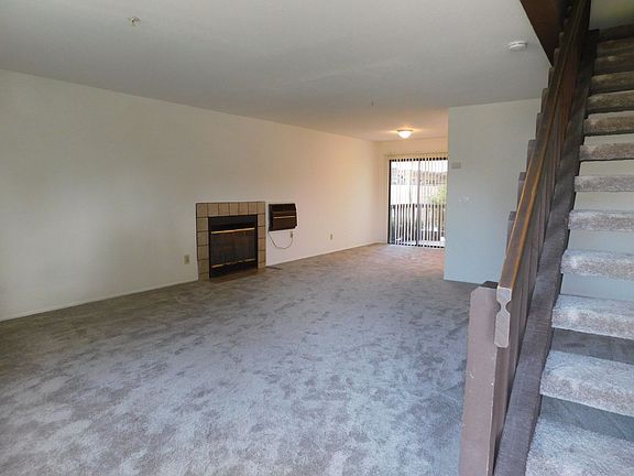 3rd image of 3891-3899 Farquhar Ave #3891