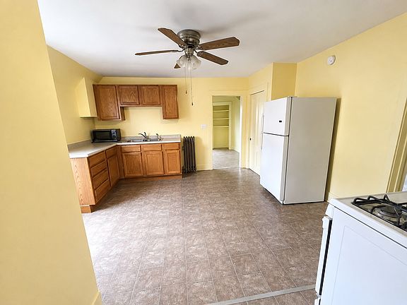 5th image of 427 Wilson St #2