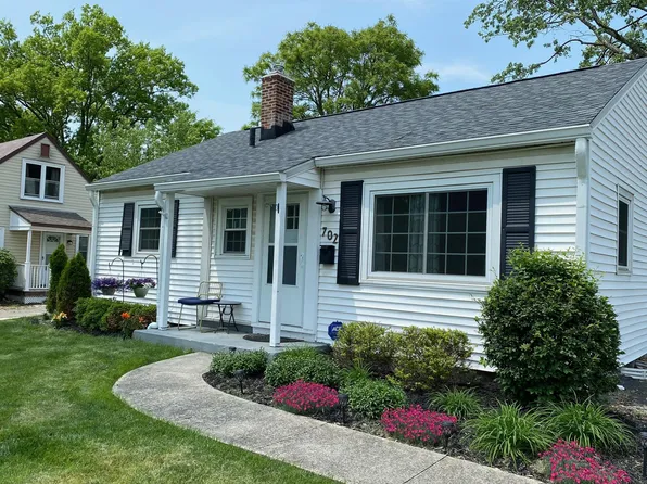 702 E Weisheimer Rd, Columbus, OH 43214
