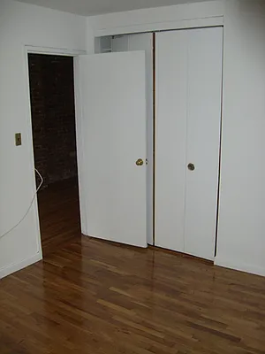 Rented by Eric Goodman Realty Corp | media 26