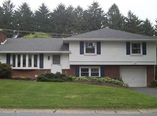135 Wellington Rd, Lancaster, PA 17603
