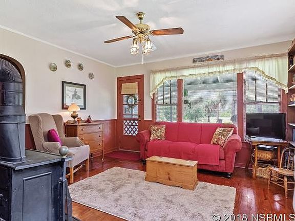 5th image of 1408 S Riverside Dr