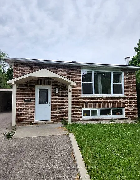 71 Helene Cres #BASEMENT — Photo 2