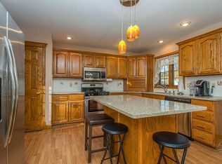 545 6th St NW, Altoona, IA 50009