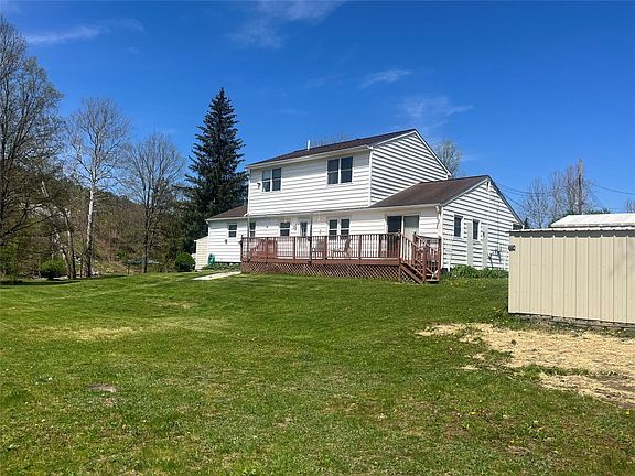 5th image of 141 David Ave