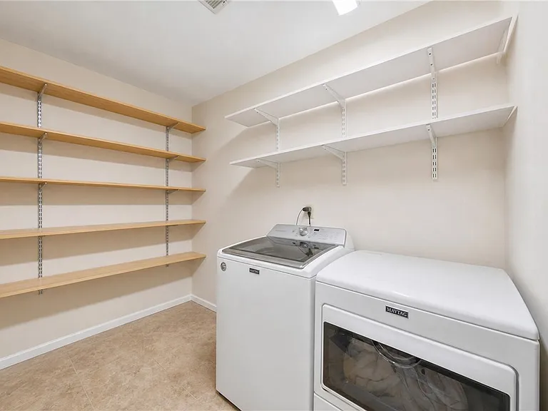 1107 Winecup Cir — Photo 21