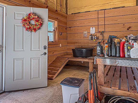 4th image of 200 Searcy Cir #423