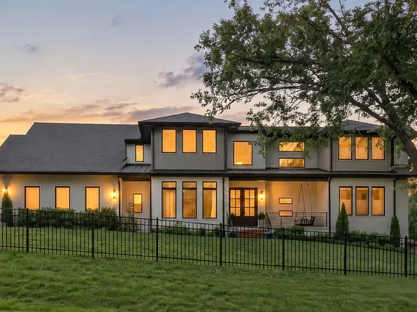 4401 Milesdale Ct, Nashville, TN 37204