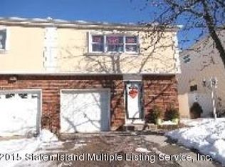 399 Bartlett Ave, Staten Island, NY 10312