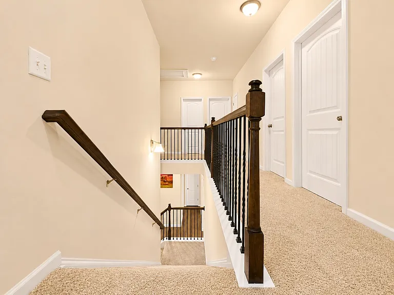 1856 Hanover West Dr — Photo 13
