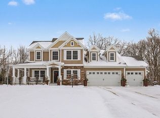 6436 Summer Meadows Dr NE, Rockford, MI 49341