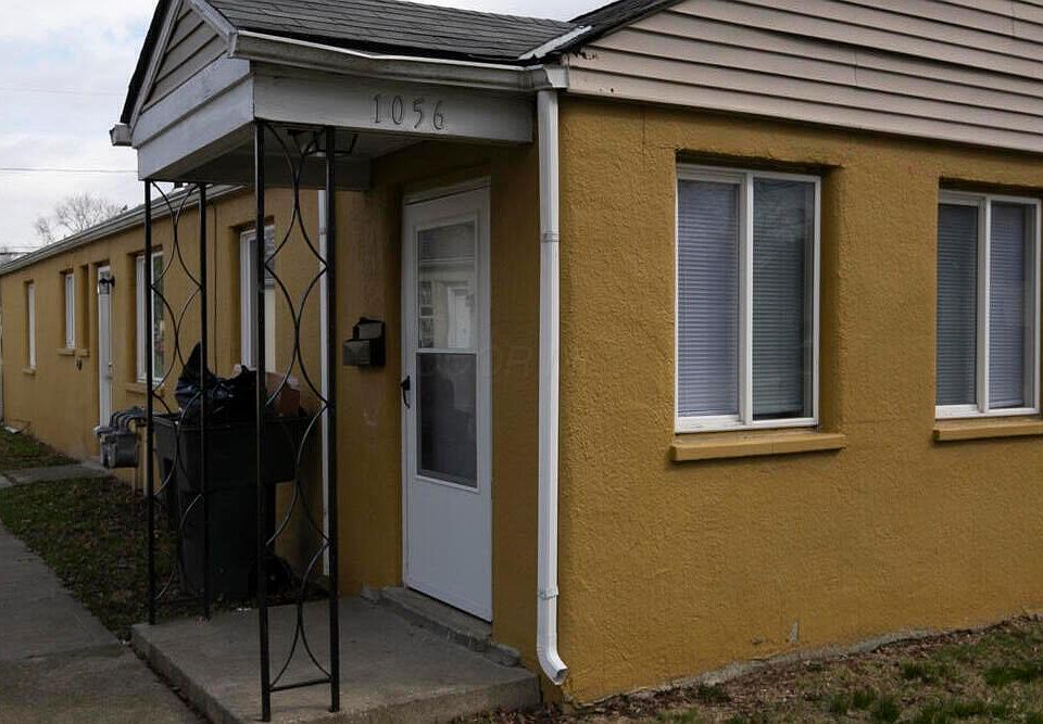 1st image of 1056 Loretta Ave