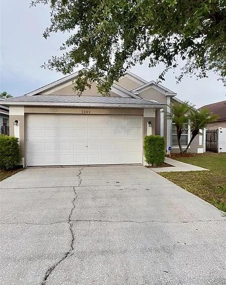 1302 Belvoir Dr — Photo 1