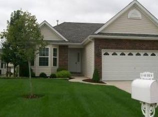 210 Park Ridge Dr, O'Fallon, MO 63366