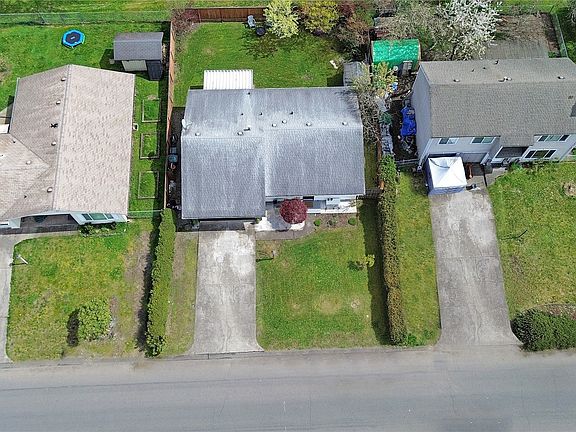 3rd image of 15219 11th Ave Ct E