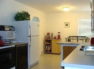 712 Hunter Blvd, Lansing, MI 48910