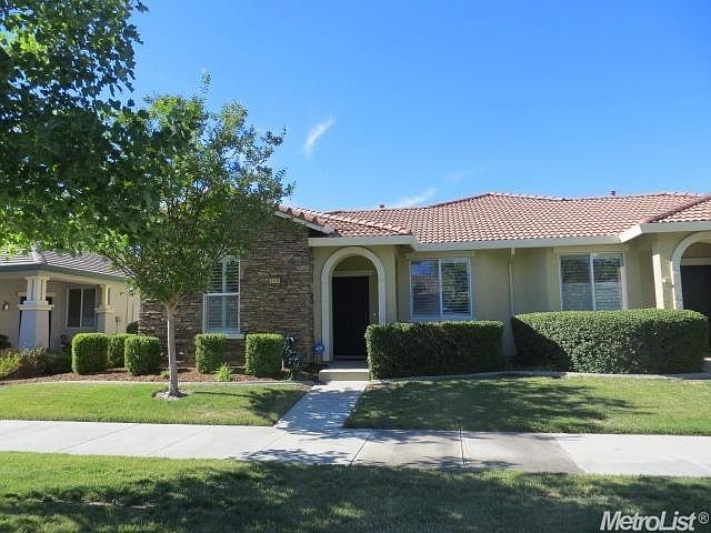 1st image of 350 Mill Valley Cir N