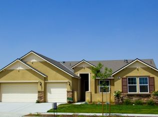 891 Legend Dr, Lemoore, CA 93245