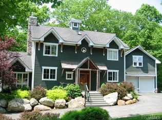 192 E Mountain Rd S, Cold Spring, NY 10516