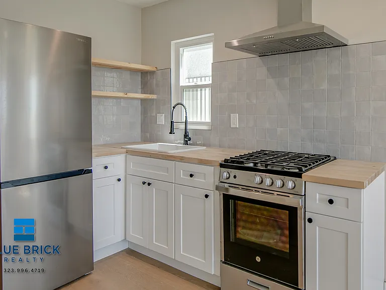 5339 E Ocean Blvd #B — Photo 15