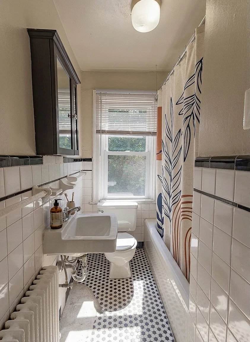1 bed, 350 sqft, $1,125 — Photo 4