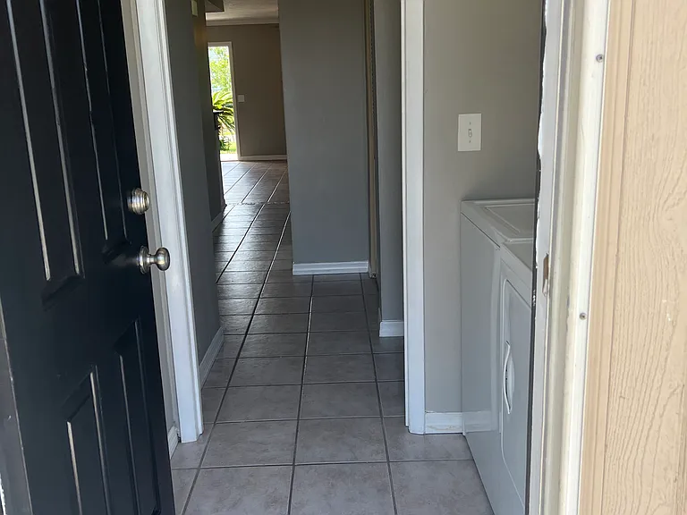 117 Rio Del Mar St #A — Photo 15