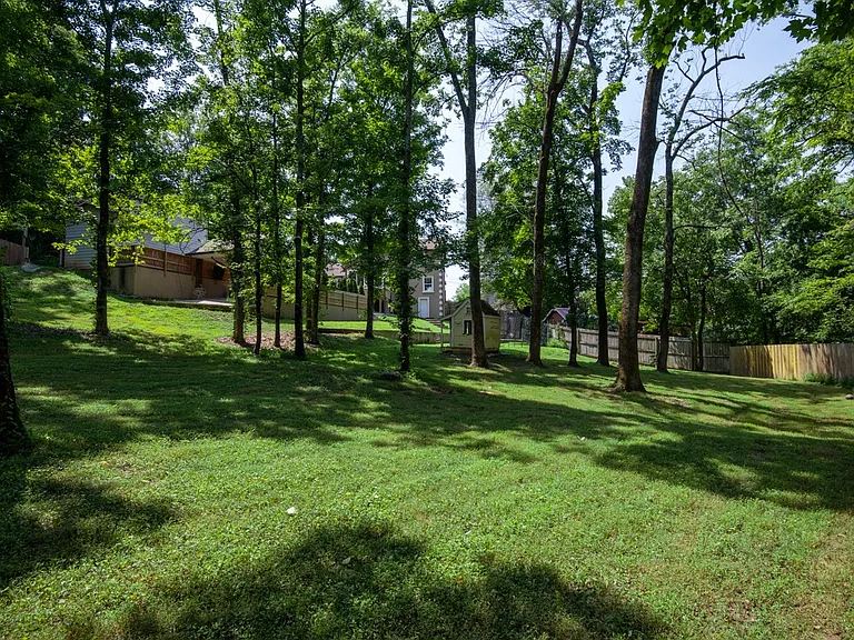 4036 Creekside Dr — Photo 43
